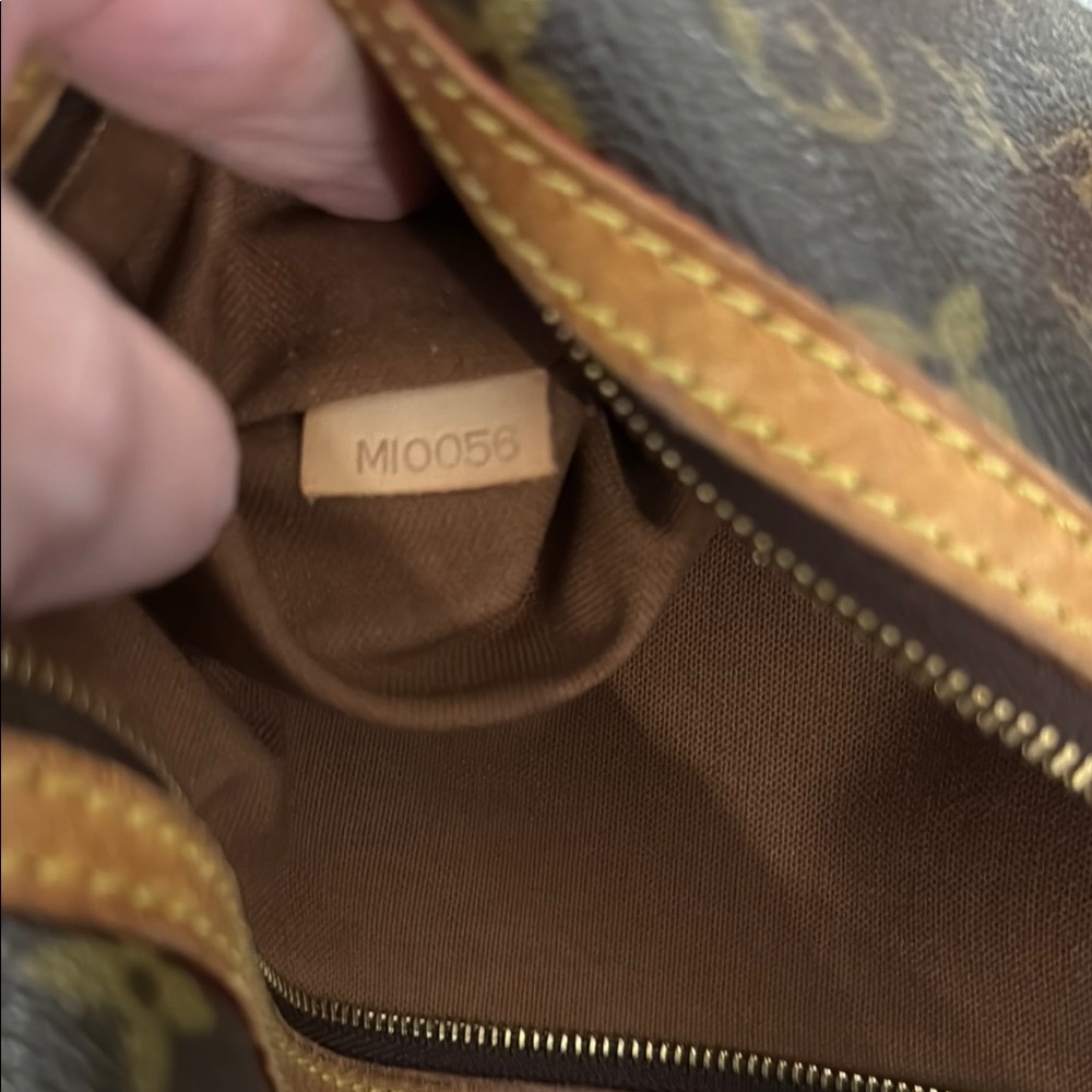 Final Price!! Can’t go lower!!💯 Authentic Louis Vuitton Brown Monogram CrossBody - Picture 8 of 14